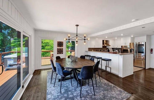 Mooresville House | Normandy Approach w/Optional Boat Rental