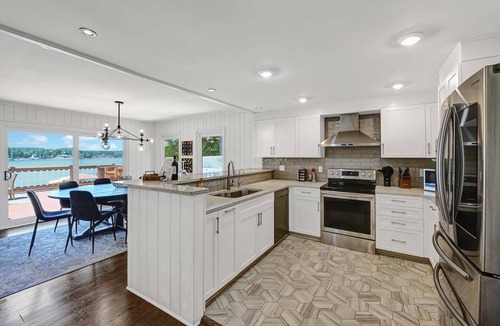 Mooresville House | Normandy Approach w/Optional Boat Rental