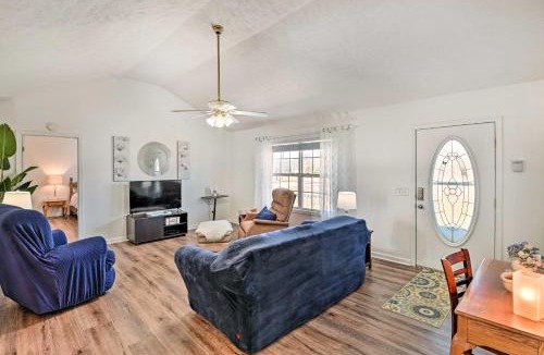 Dickel House | Normandy Home w/Yard ~ 2 Mi to Lake