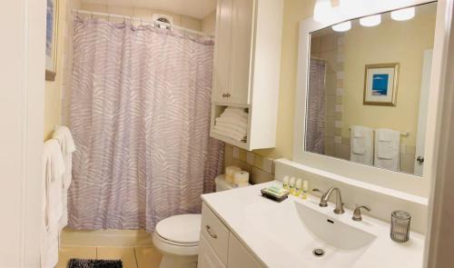 Crescent Beach Apartment | North Myrtle Beach D beautiful triplex unit