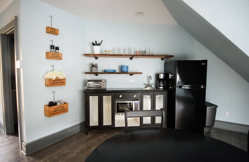 Northside Apartment | Northshore Studio Apartment - Full space