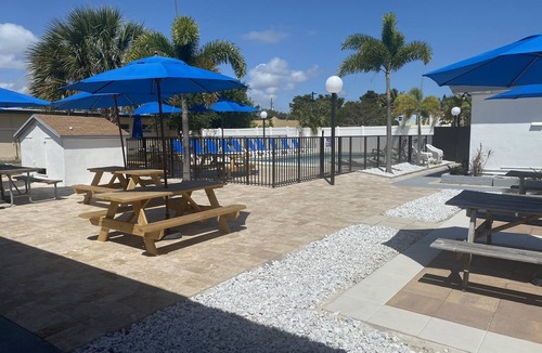 Royal Poinciana House | Oasis at Hollywood Unit 6 - Sleep 2