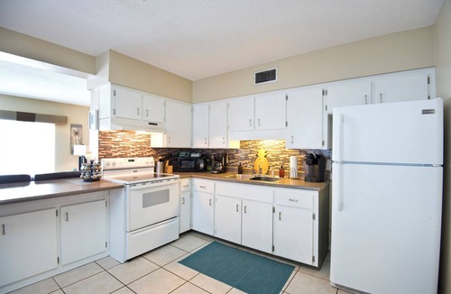 New Smyrna Beach House | OCEAN FRONT ENTIRE HOUSE 4-Individual Units - Angel Inn the Sand PET FRIENDLY!