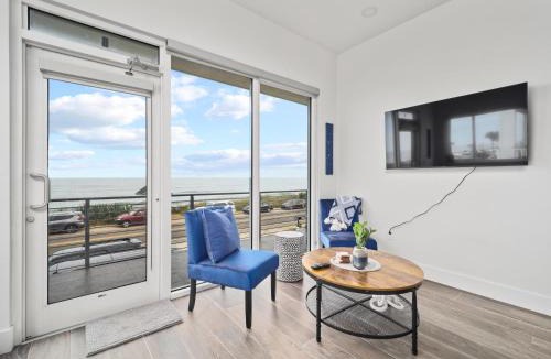 Flagler Beach Apartment | Ocean Front Flagler Beach Sleeps 5 people