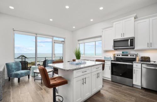 Flagler Beach Apartment | Ocean Front Flagler Beach Sleeps 5 people