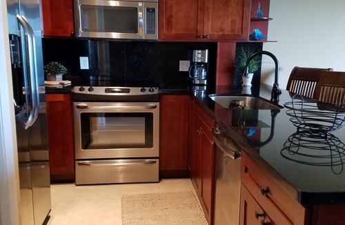 Tavernier Condo | Ocean Front, Marina, Pool/Hot Tub, Private Beach, Bar/Cafe