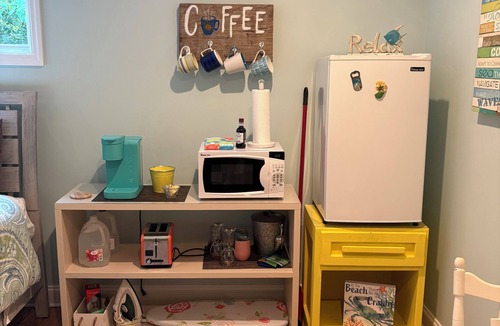 Ocean Isle Beach Apartment | Ocean Isle Hideaway for Two