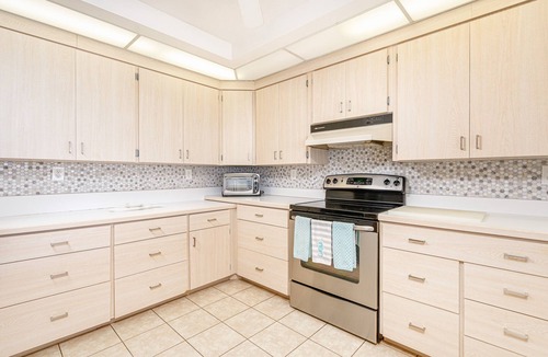 Wilbur-By-The-Sea House | "Ocean Oasis" - Direct, Oceanfront Home -4BR/4BA