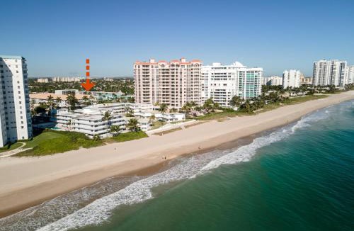 Lauderdale-by-the-Sea House | Ocean Ocean Ocean International Studio 209