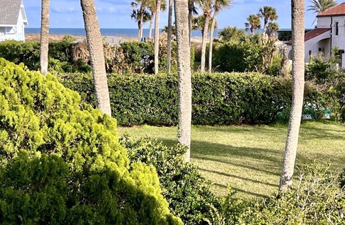 St. Augustine Beach Apartment | Ocean Song, 802 A1A Beach Blvd.