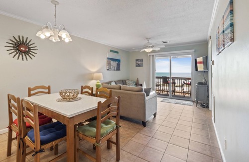 Cherry Grove Beach Condo | Ocean Terrace C3- 3rd Floor Condo with Great Views