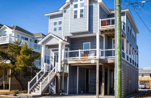 Colington House | Ocean Views Steps To Beach 5bd Luxury Home