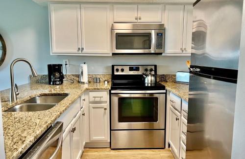 Butler Beach House | Ocean Village Club C15