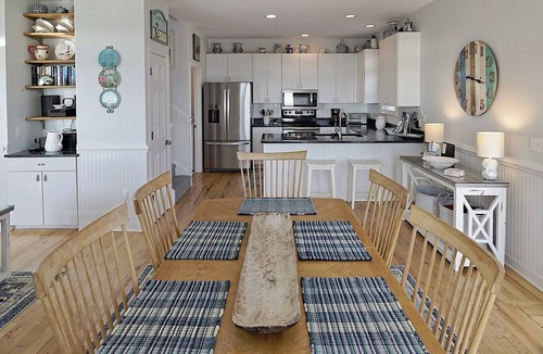 South Beach House | Oceanfront Beach Cottage with Direct Beach Access