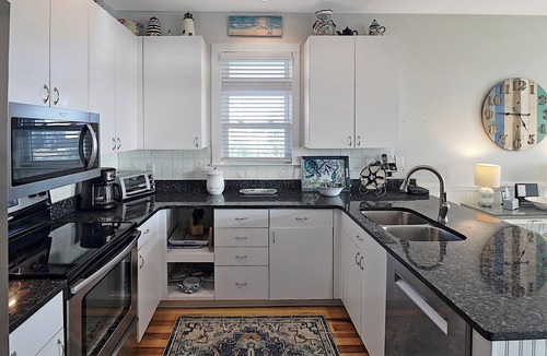 South Beach House | Oceanfront Beach Cottage with Direct Beach Access