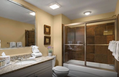 Windy Hill Hotel | Oceanfront Condo | Lazy River & Pools | Walk to Dining & Fun