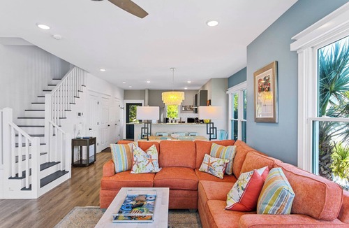 South Beach House | Oceanfront Completely Remodeled 3 Br 2 Full and 2 Half Ba Bhi Club