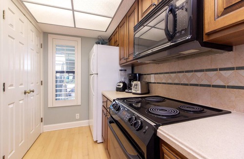 Vilano Beach Condo | Oceanfront Condo ~ Steps from the Beach and Restaurants!