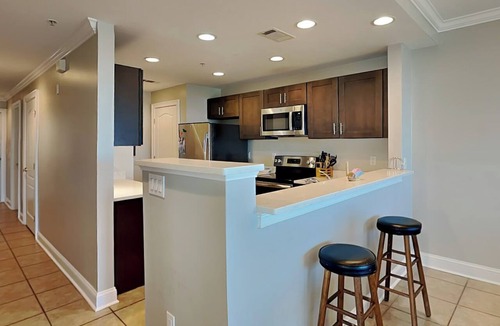 Tybee Island Condo | Oceanfront condo w. panoramic views + resort amenities.