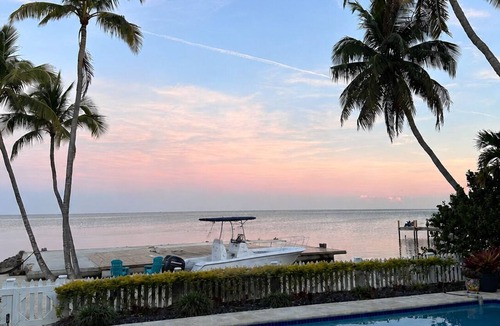 Islamorada House | Oceanfront Estate Private Beach Private Pool