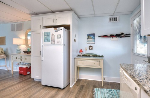 Holden Beach Cottage | Oceanfront. Heated Saltwater Pool. Perfect For A Small Family.