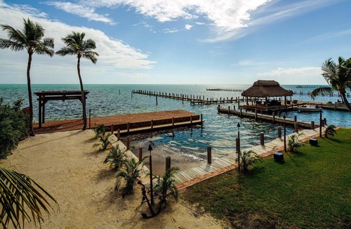 Islamorada Resort | Oceanfront Home w/Patio, Kitchen, & WiFi - Steps to Marina & Activity Center