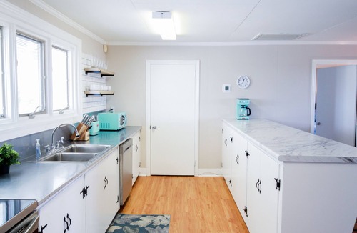 Murrells Inlet House | Oceanfront Pool Exceptional Reviews & Value