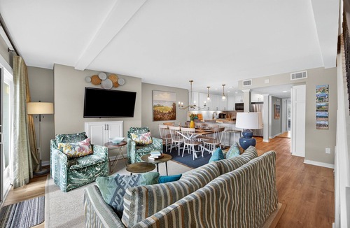 Isle of Palms Condo | OCEANFRONT Views, Community Pool, Modern, Ideal Wild Dunes Location!