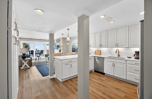 Isle of Palms Condo | OCEANFRONT Views, Community Pool, Modern, Ideal Wild Dunes Location!