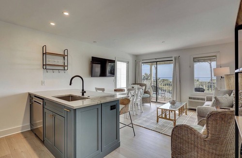 Hilton Head Island Condo | Oceanfront Villa, Heated Beachside Pool!