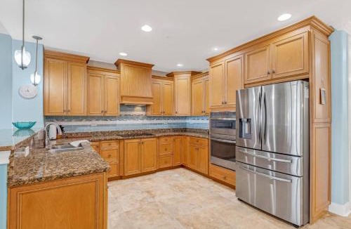 Beverly Beach House | Oceanside Luxury Condo - Ocean View - Pool - Intracoastal Access