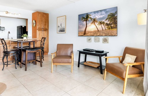 Banana River Estates Condo | Oceanview Condo Next to Cocoa Beach Pier w/Heated Pool, BBQ Grills & Rooftop Access ☀️