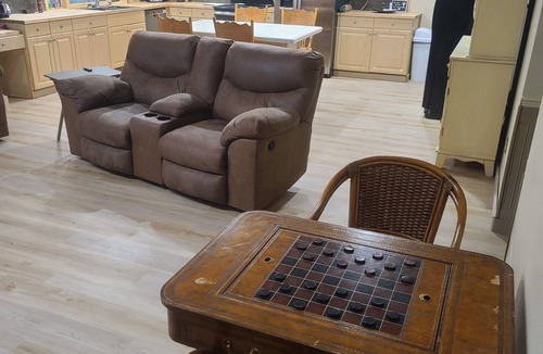 Taylor Creek House | "OKEETIME" fish golf 360 night up to 8 sleeps 16 pontoon xtra READ DETAILS ty