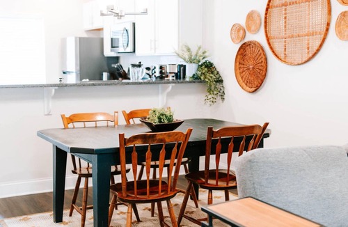 Milledgeville House | Old Capital - Prof. Design, Mins to GCSU, DT, Lake