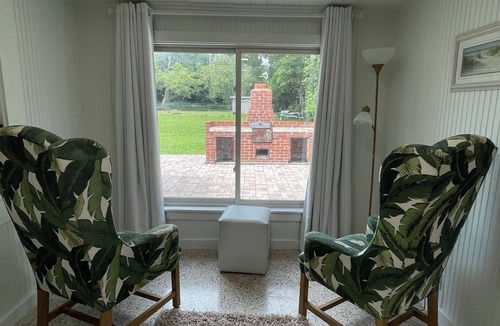 Azalea Park House | Old Florida Home w/Updates In Quiet Neighborhood