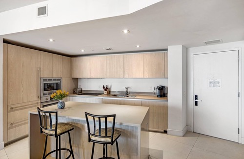 Hollywood South Central Beach Condo | On the Beach, Ocean and City Views 17 Zen at LYFE Resort