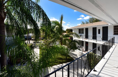 The Roads Condo | ✨ One Bedroom plus Free Parking