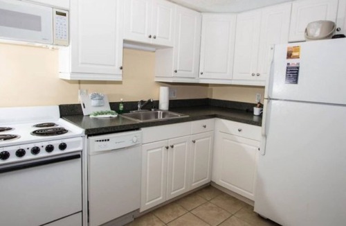 Ocean Drive Condo | One Bedroom Ocean Front Condo, Myrtle Beach (2055280)