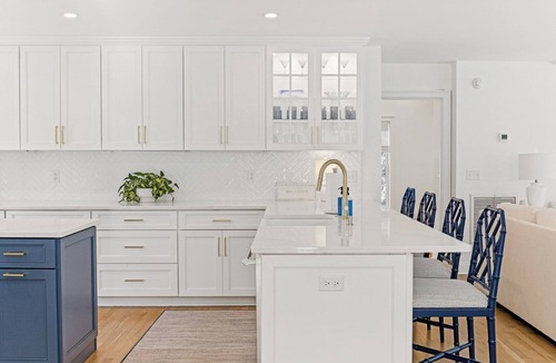 Bald Head Island House | "One Particular Harbor" 5 BR BHI Club 5 Porches New Rental 2026