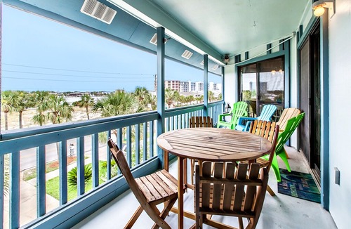 Holiday Isle House | OPEN July 7-9 ☀Destin Harbor Views☀Walk 2 Beach☀2 Balconies☀2BR Blue Paradise