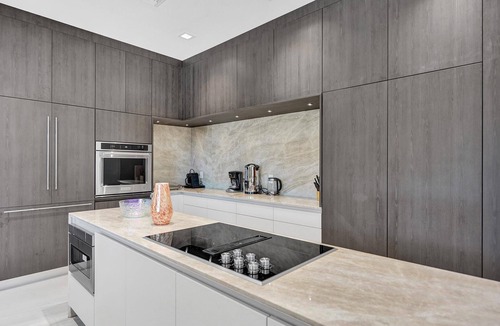 South Lake Villa | Opulence On The Bay ~ w/Heated Pool/Hot Tub/Near Beach 🏖️