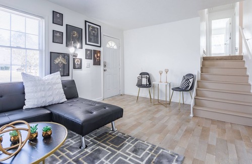 Powder Springs House | Opuluxe African Luxe Themed Home Sleeps 12