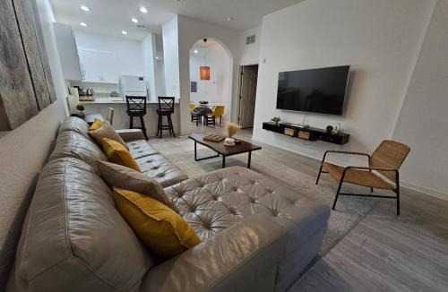 Bahama Bay Apartment | Orlando Family Getaway Near Walt Disney World