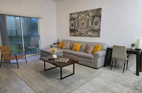 Bahama Bay Apartment | Orlando Family Getaway Near Walt Disney World