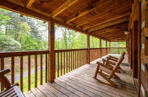 Sevierville House | Over the hills and far away! Smoky Mtns cabin!