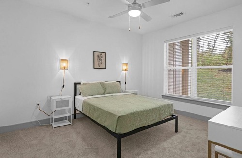 Farragut Apartment | Overlook 4001 I Stunning 2Bd Apartment