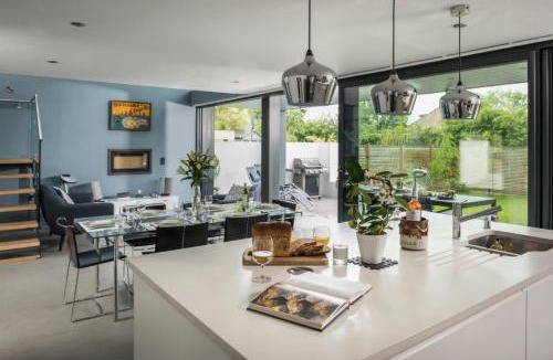 Seasalter Villa | Oyster Shell Whitstable