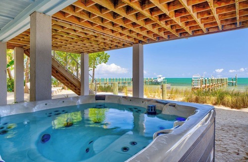 Marathon House | P04 - Spectacular 6 bedroom, 6 bath home is a rare beach front beauty with.