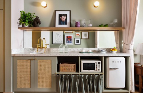 Hyde Park Resort | Palihouse Hyde Park Village