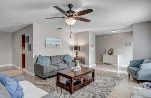 Palm Harbor House | Palm Coast Paradise - Firepit Beach 5BR